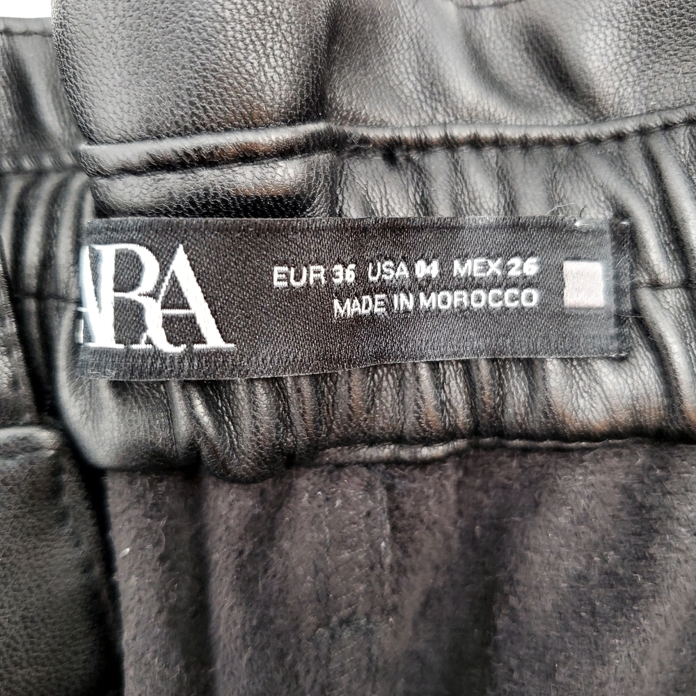 Zara Baggy High Rise Faux Leather Pants - Picture 9 of 11
